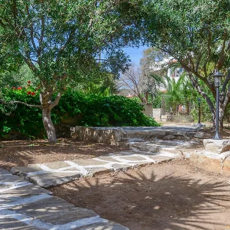 Golden Glyfada アパート Kastrákion