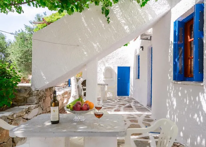 Golden Glyfada Apartment