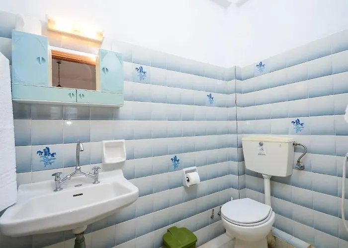 Golden Glyfada Apartment